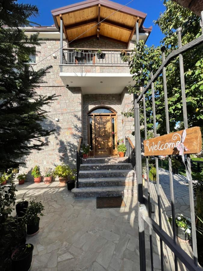 Bujtina Liana Voskopoje Ξενοδοχείο Εξωτερικό φωτογραφία